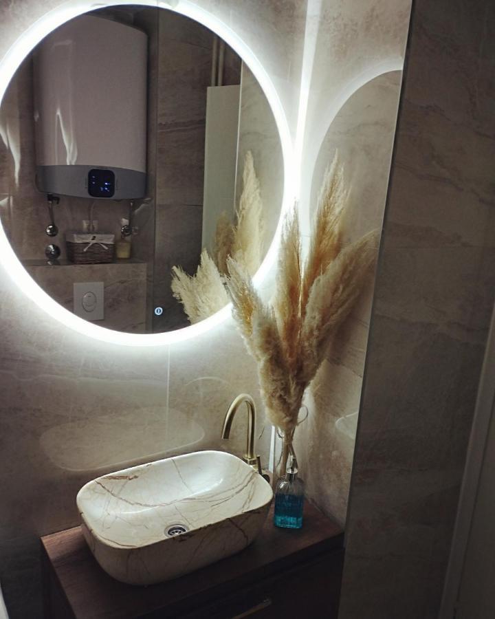 Zeid City Center Apartment Сараево Экстерьер фото